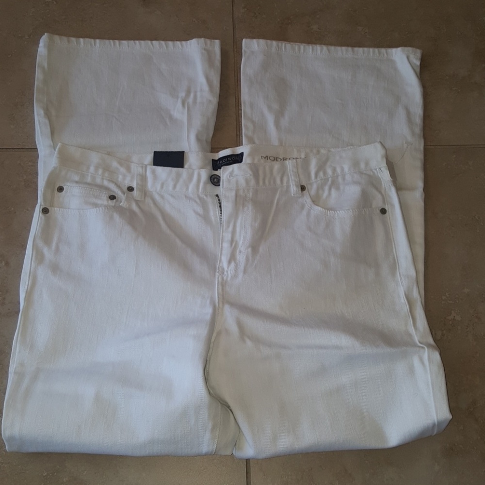 Jeans Sz 16 brand new